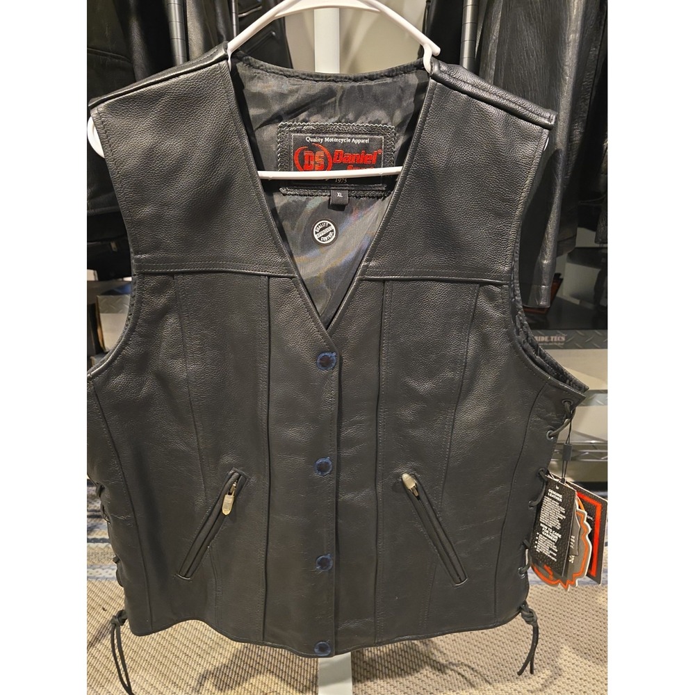 Daniel Smart DS205 Womens Swift Black Leather Motorcycle Vest  XLarge